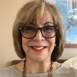 Meet your Posher, Lauri